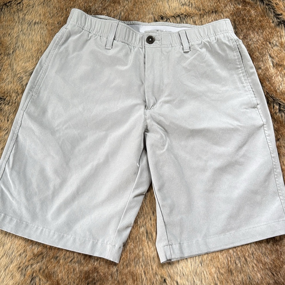 Under Armour Light Grey Men's Shorts